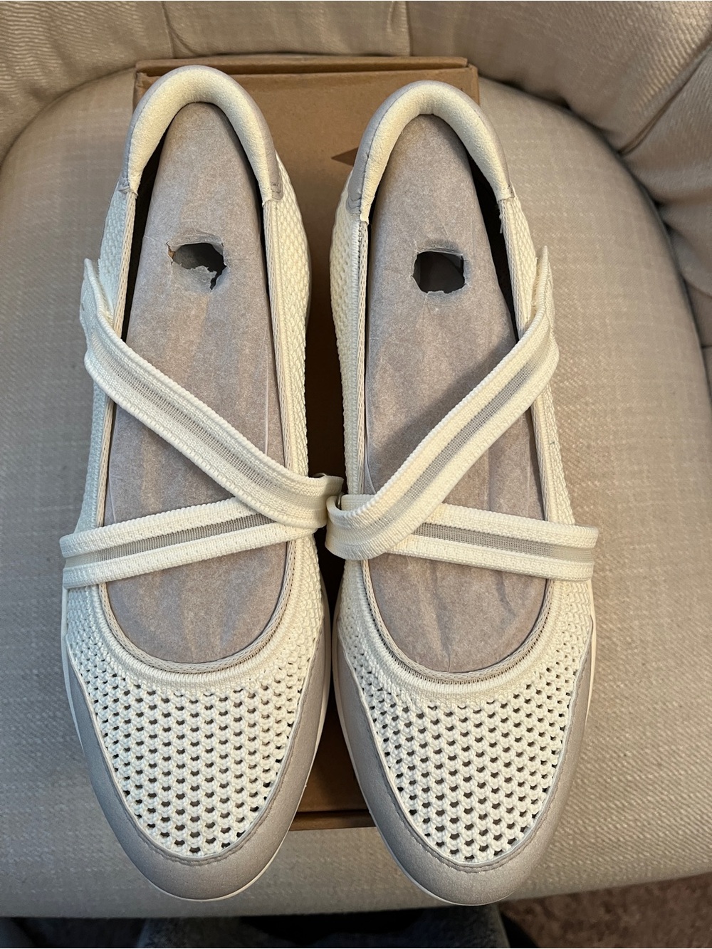 BRAND NEW Vivaia Walker Pro Mesh Hybrid Mary Jane (Isabeli) Gray/White - 8.5M - Picture 6 of 16